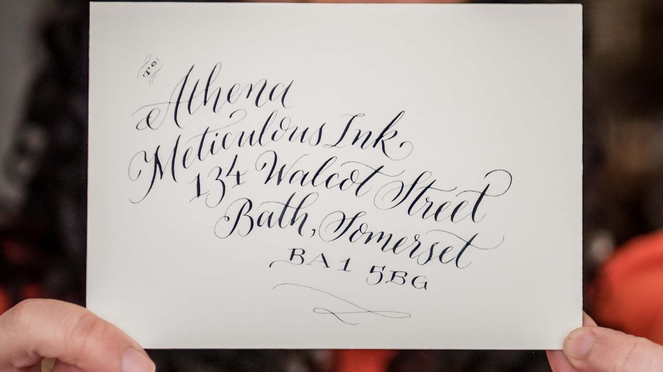Modern calligraphy with loose curves and full loops