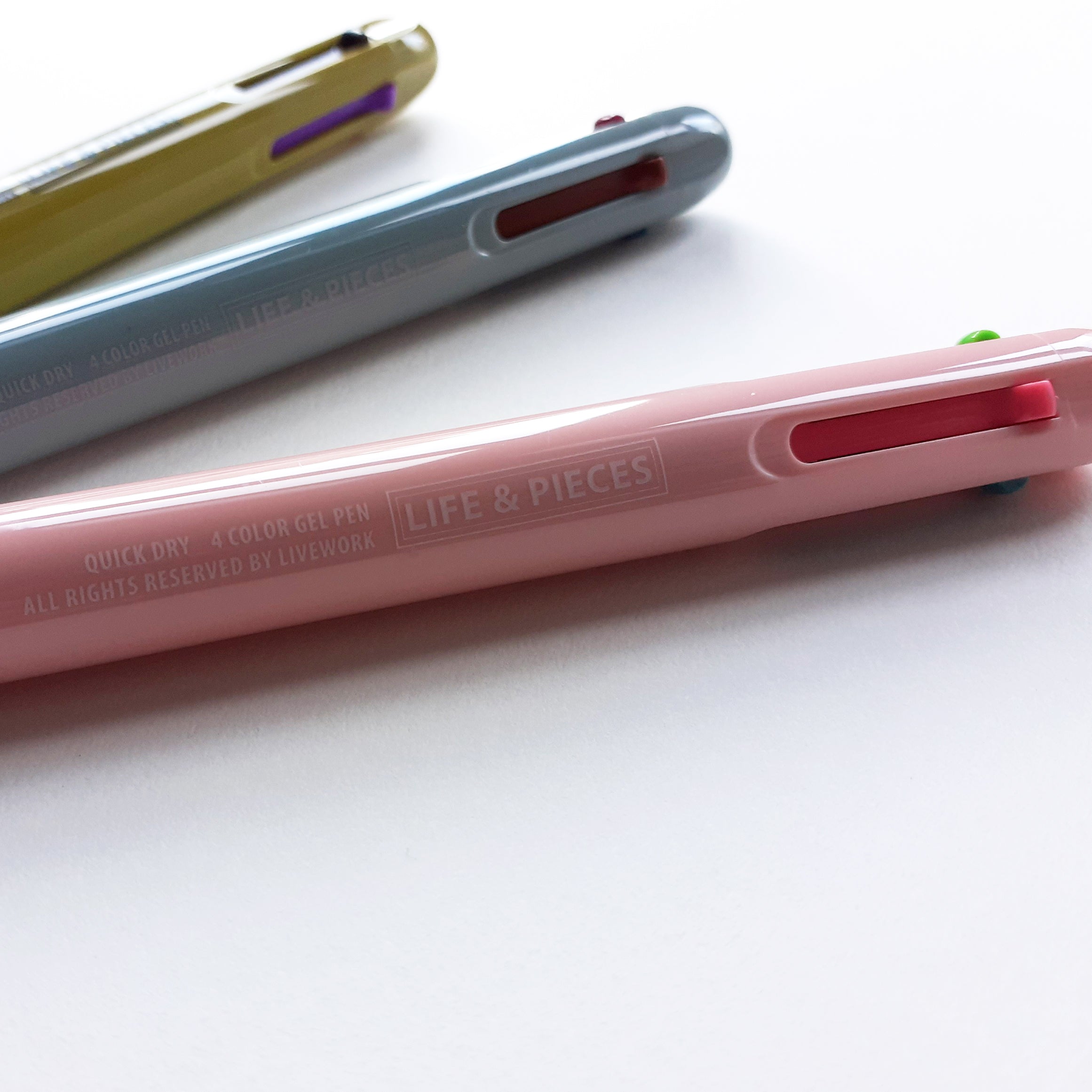 Life & Pieces 4 Color Gel Pen, Pink